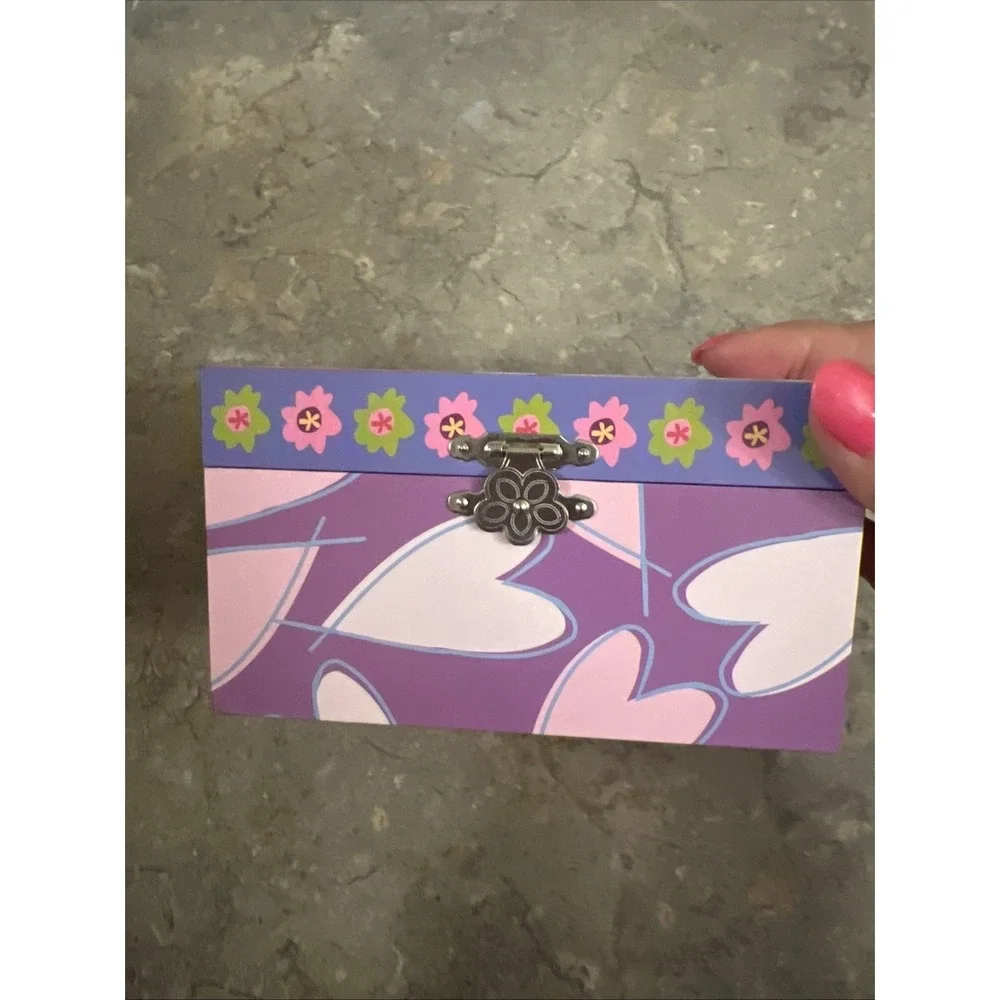 2000 Barbie Musical Wind up Jewelry Box Spinning Ballerina 